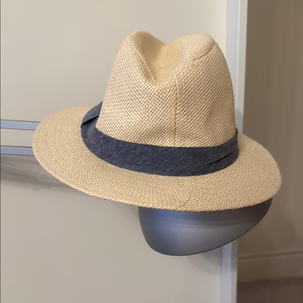 Stylish Tan Fedora with Gray Band